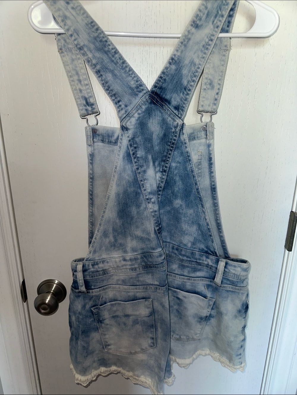 Mossimo Light Wash Blue Denim Short Overalls - Picture 3 of 3